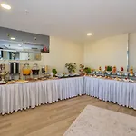 Great Fortune & Provincia di Istanbul