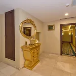 Hotel Great Fortune & 4*
