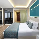 Hotel Great Fortune &