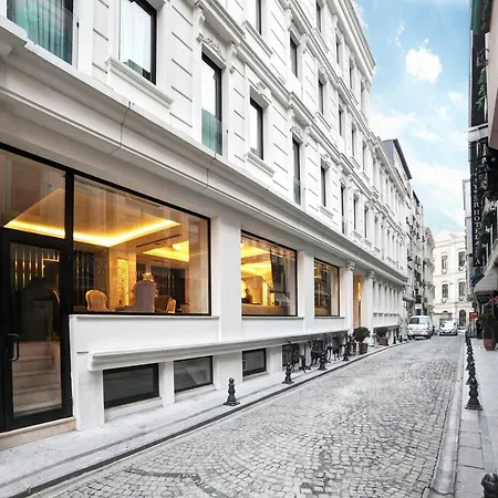 מלון Great Fortune & 4*